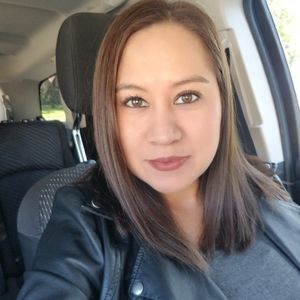 Meet your Posher, Anitra